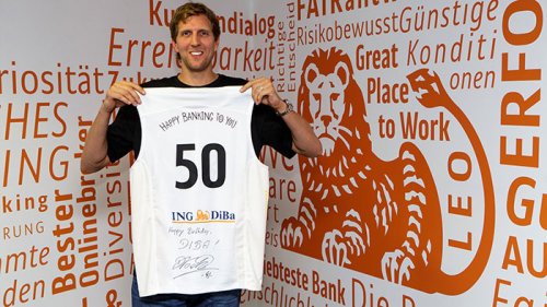 Dirk Nowitzki, a member of the German national basketball team and ING-DiBa brand ambassador.