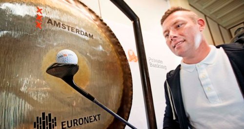 The announcement was made this week at a tee-off event at the Amsterdam Stock Exchange, which featured pro golfer Mark Reynolds who opened the day’s trading by striking the stock exchange’s gong.