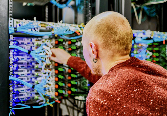 Homepage Carousel: “When you want to protect your data, you just eXate it”
