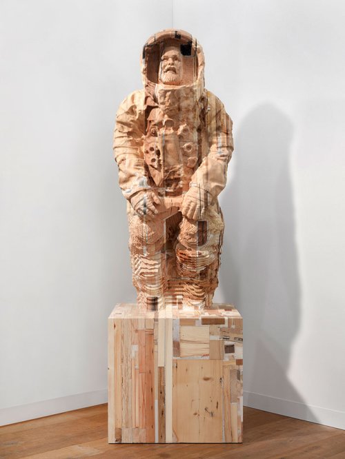 Matthew Day Jackson (1974) <br><em>Lumpenproletariat (Alive)</em>, 2010 <br>244 x 74 x 74 cm <br>Wood and plastic