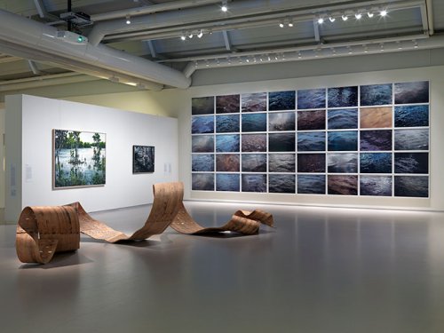 Installation view with Richard Deacon (1949), Sven Kroner (1973), Roni Horn (1955) and Tjebbe Beekman (1972) in Cobra Museum for Modern Art