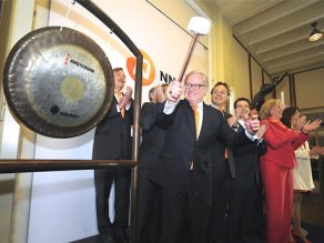 NN Group celebrates first day trading on Euronext Amsterdam