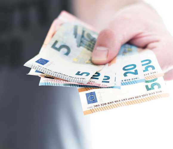 Homepage Carousel: The euro turns 20