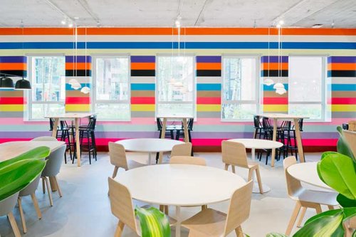 Jan van der Ploeg<br /> <em>Wallpainting No.466</em>, 2018<br /> Acrylic on wall<br /> ING Hullenbergweg 95 Amsterdam ZO